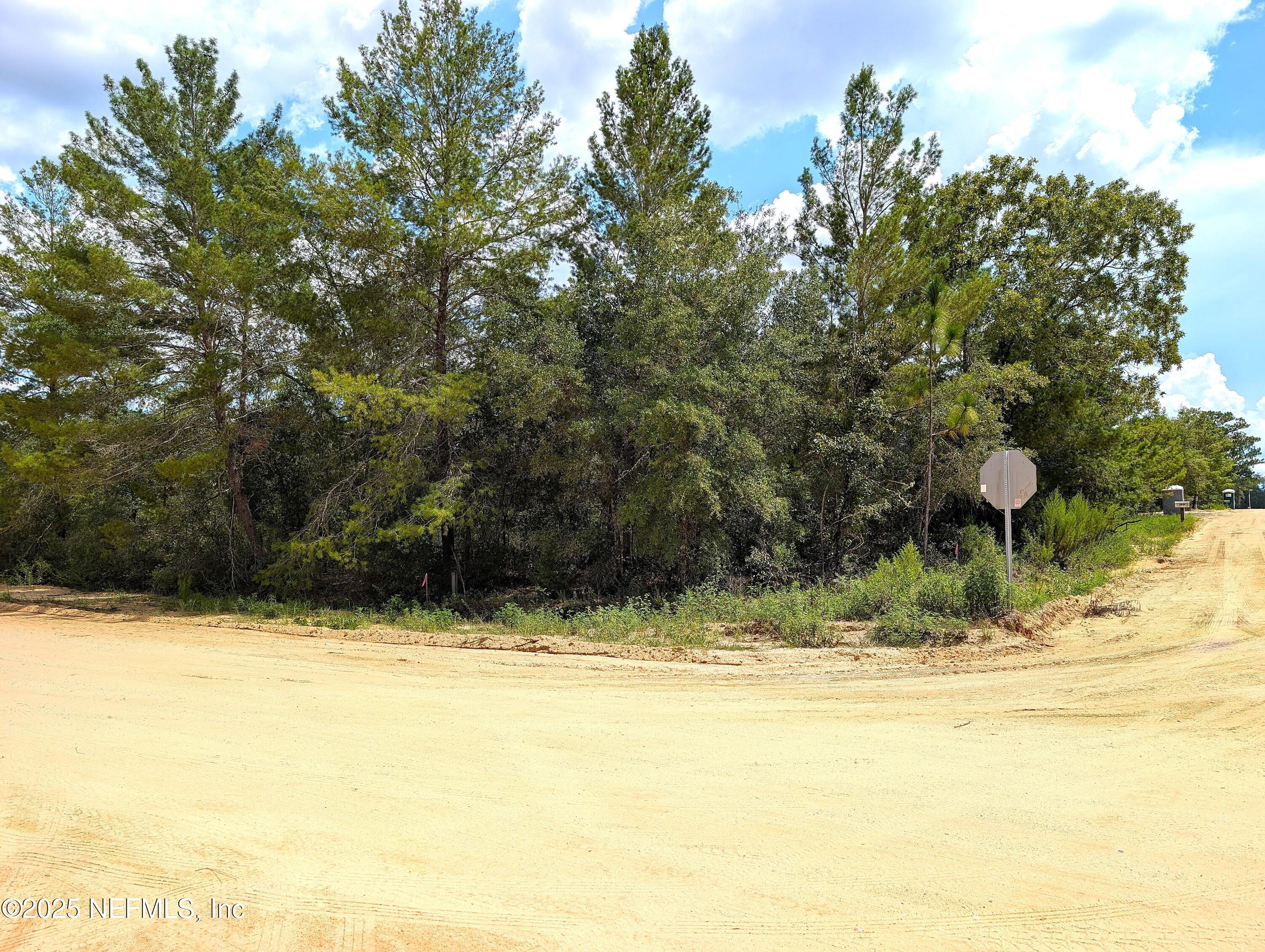 Corner of Cheerokee and ElDorado