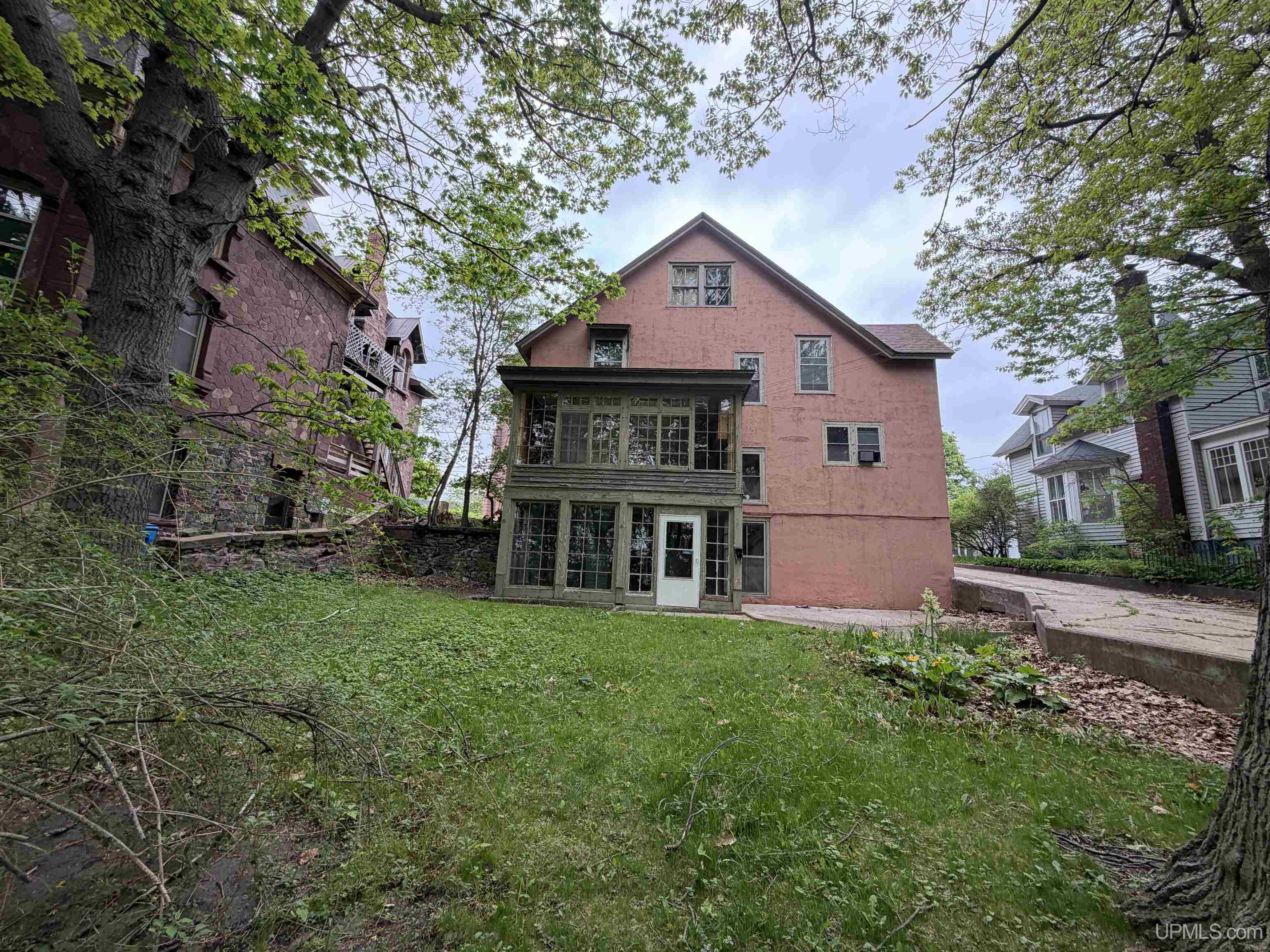 206 East Ridge Street Marquette, MI 49855 - Photo 6 of 92