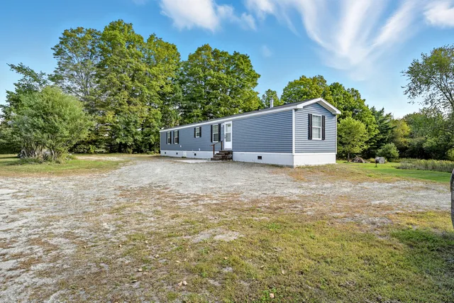 $185,000 | 1107 Hill Road, Clinton, ME 04927