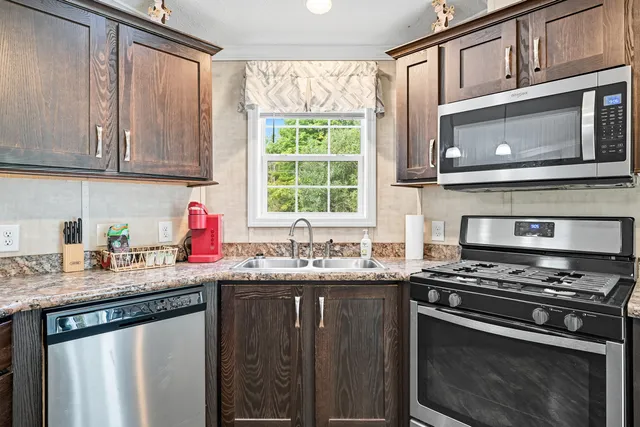 $185,000 | 1107 Hill Road, Clinton, ME 04927