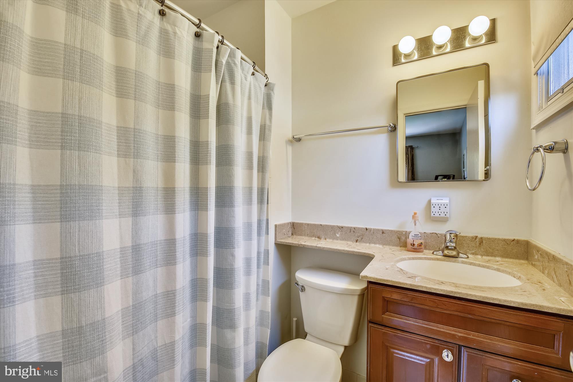 7409 Miller Fall Road Rockville, MD 20855 - Photo 31 of 55 Gallery Image 31