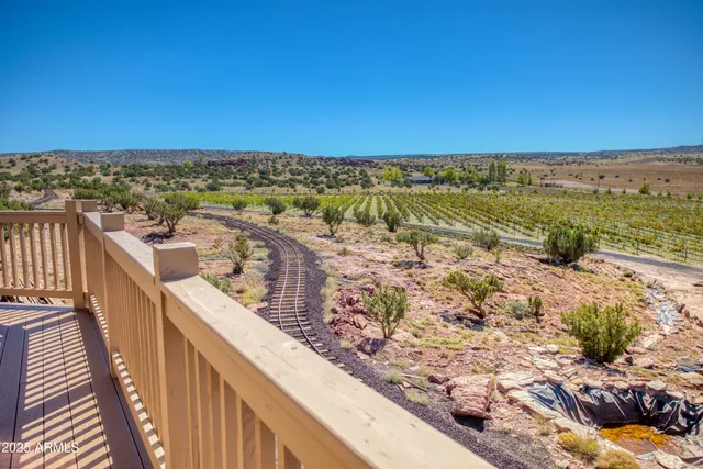 $2,500,000 | 18 N5162, Concho, AZ 85924