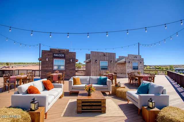 $2,500,000 | 18 N5162, Concho, AZ 85924