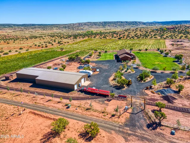$2,500,000 | 18 N5162, Concho, AZ 85924