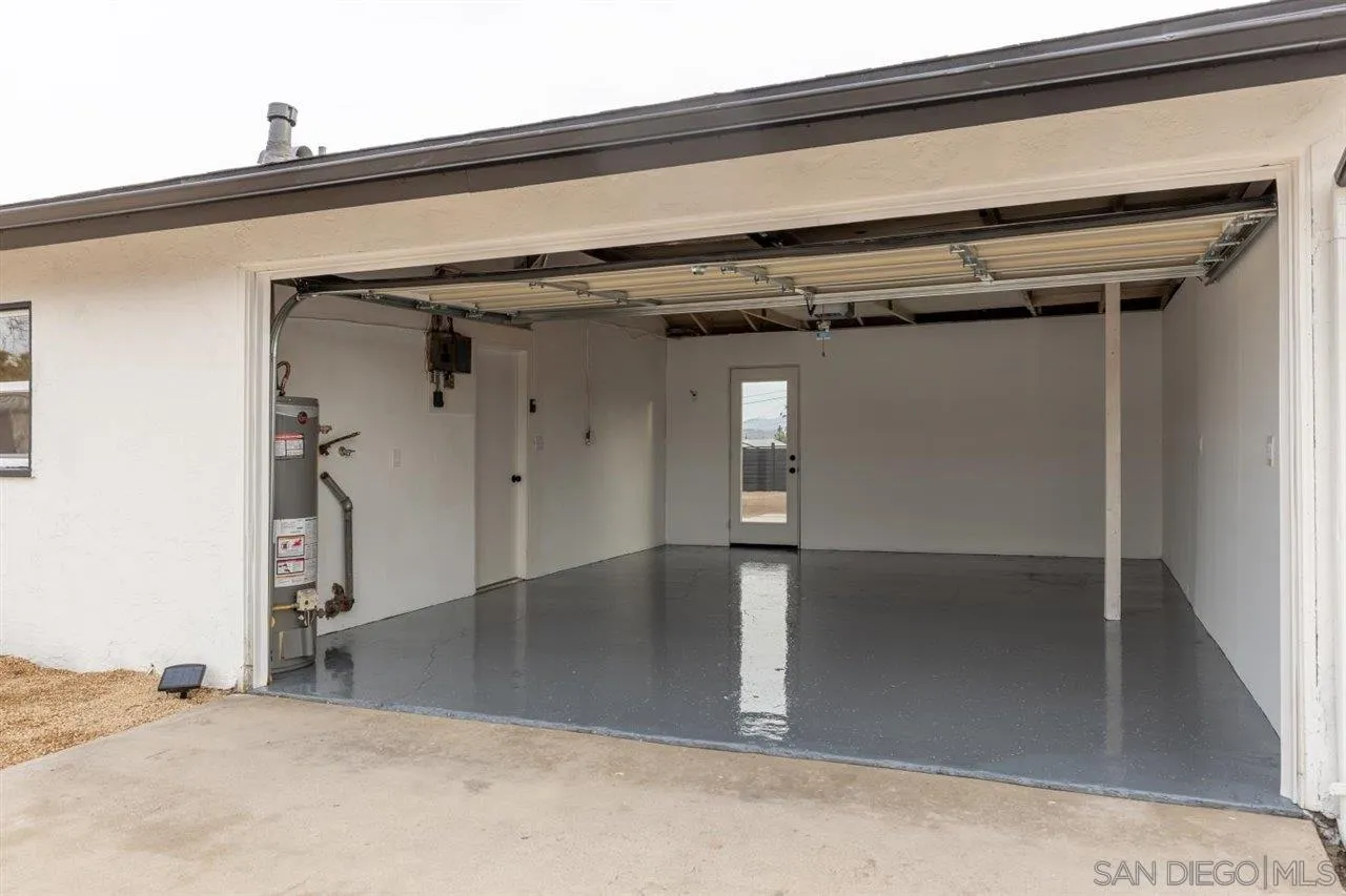 9469 Terrywood Road Santee, CA 92071 - Photo 19 of 25 front view of a room