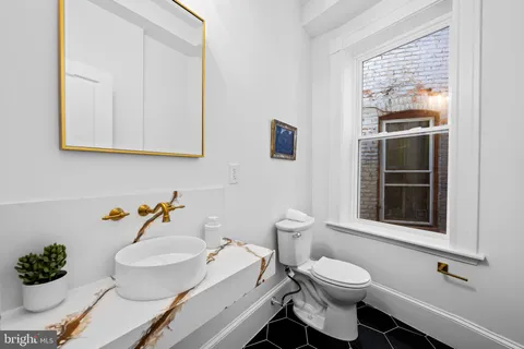 $630,000 | 2641 North Calvert Street, Baltimore, MD 21218