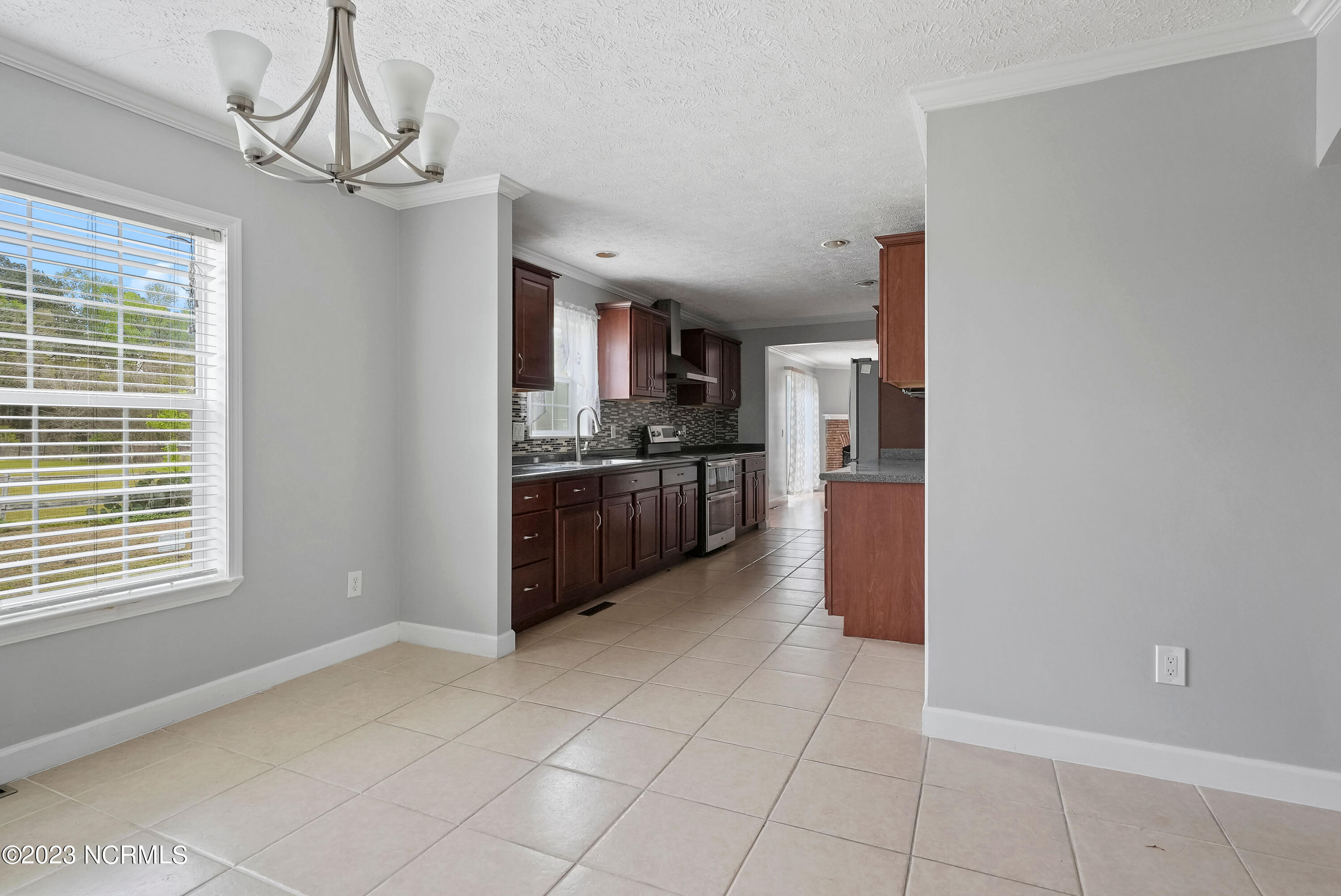 404 Haw Branch Road Richlands, NC 28574 - Photo 7 of 39 404HawBranch-48