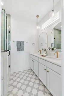 $339,900 | 250 Arrowhead Drive, Nashville, TN 37216