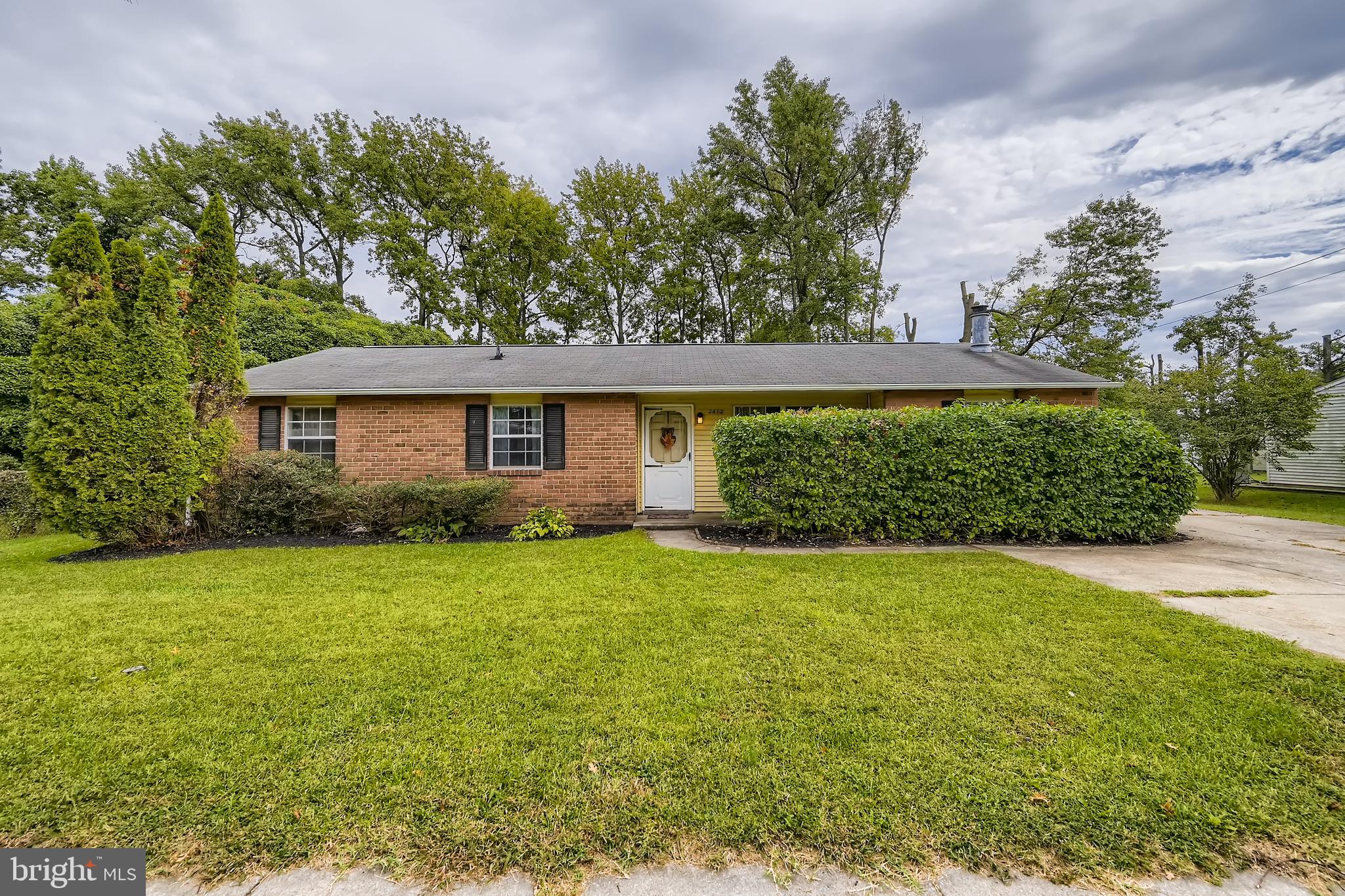 2413 Lodge Farm Road Baltimore, MD 21219 - Photo 1 of 28 Exterior Front w/ enormous yard