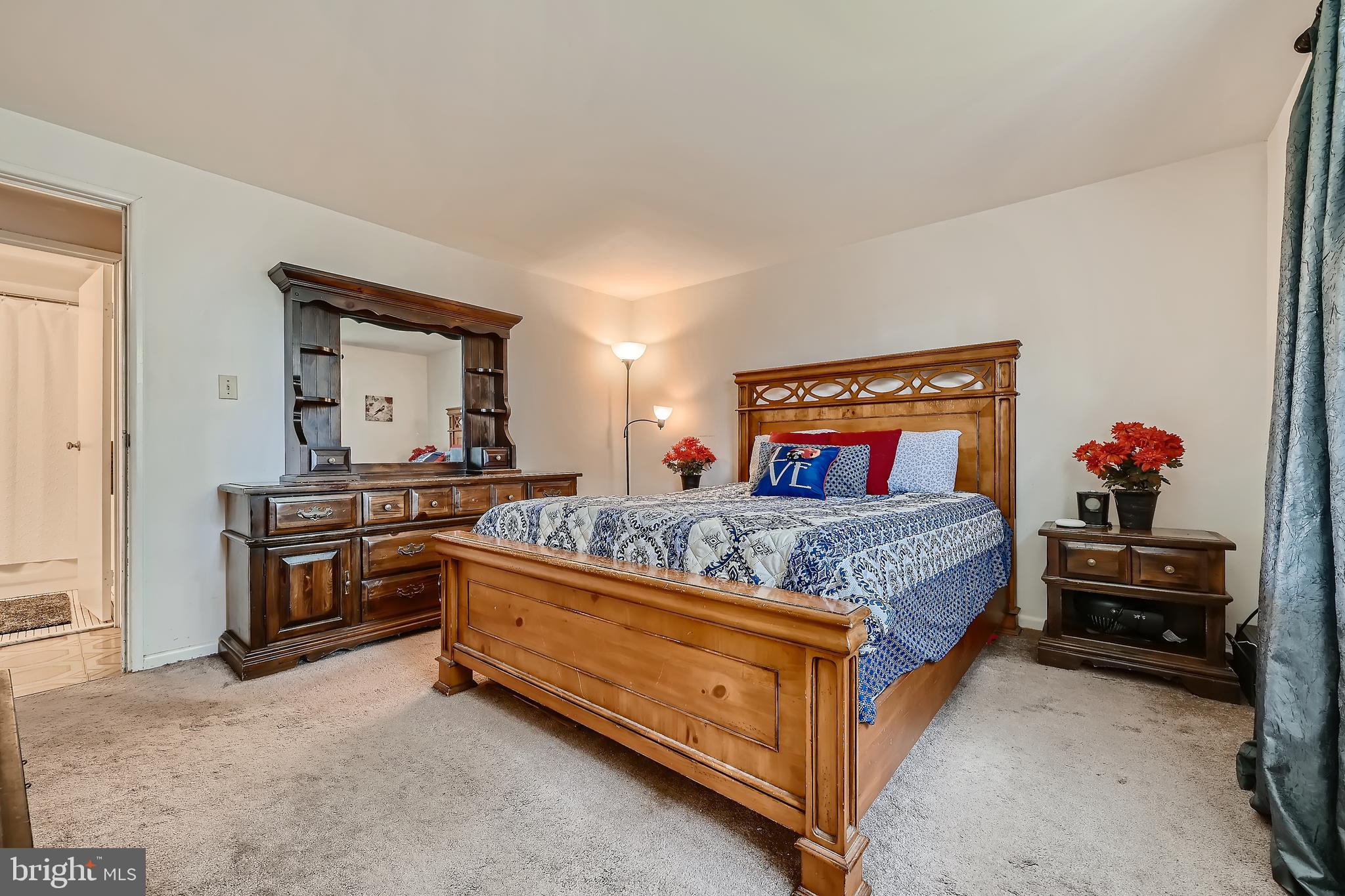 2413 Lodge Farm Road Baltimore, MD 21219 - Photo 18 of 28 Primary Bedroom