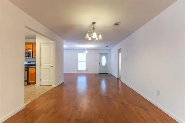 $2,000 | 4727 St Bernard Avenue, New Orleans, LA 70122