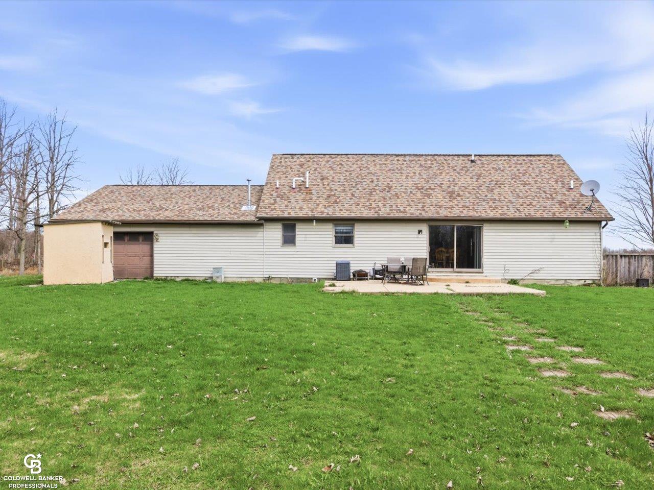 8925 Lohr Road Avoca, MI 48006 - Photo 30 of 41