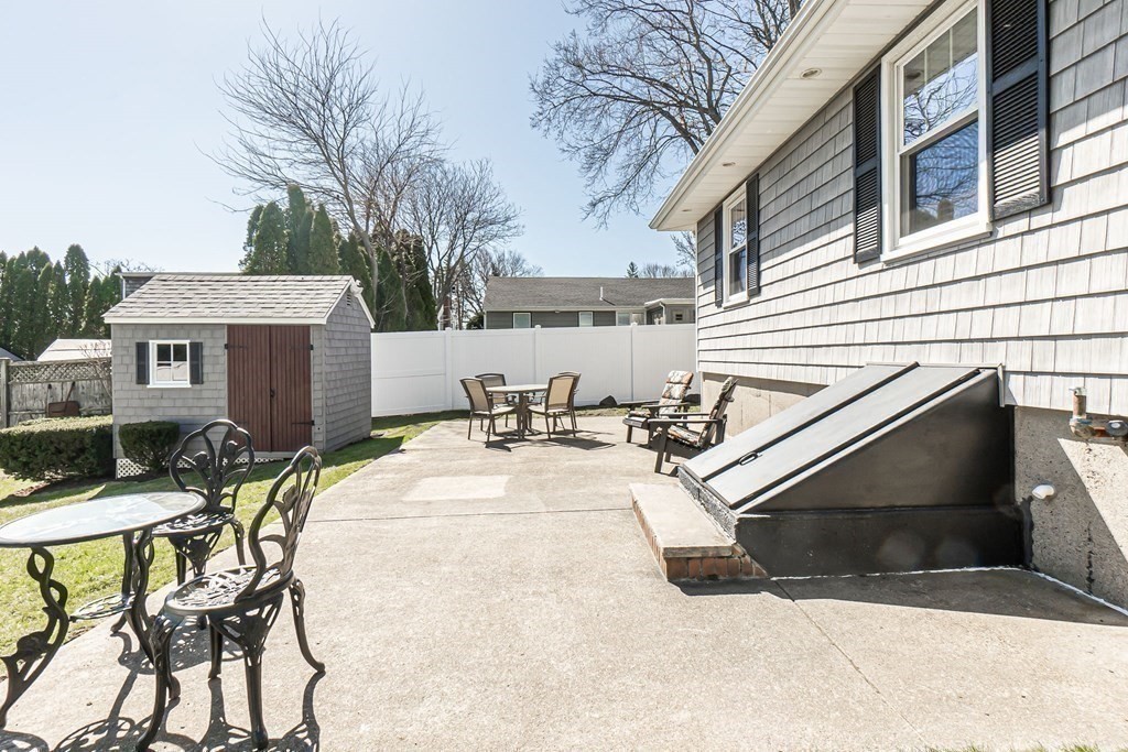 4 Burnham Road Peabody, MA 01960 - Photo 26 of 37 Gallery Image 26