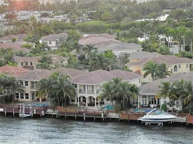 $2,250 | 2101 South Ocean Drive, Unit 1506, Hollywood, FL 33019