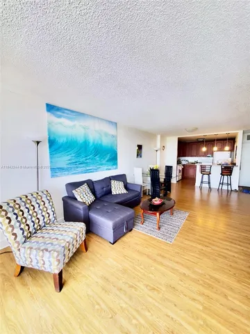 $2,250 | 2101 South Ocean Drive, Unit 1506, Hollywood, FL 33019