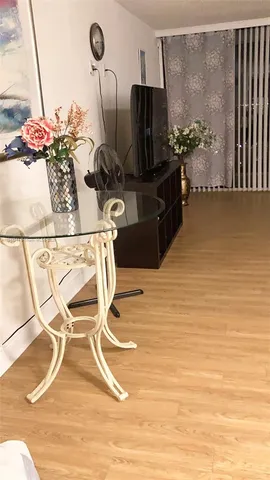 $2,250 | 2101 South Ocean Drive, Unit 1506, Hollywood, FL 33019