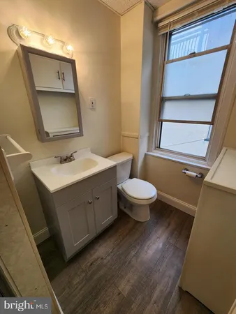 $1,200 | 218 Osborn Street, Unit 2, Philadelphia, PA 19128