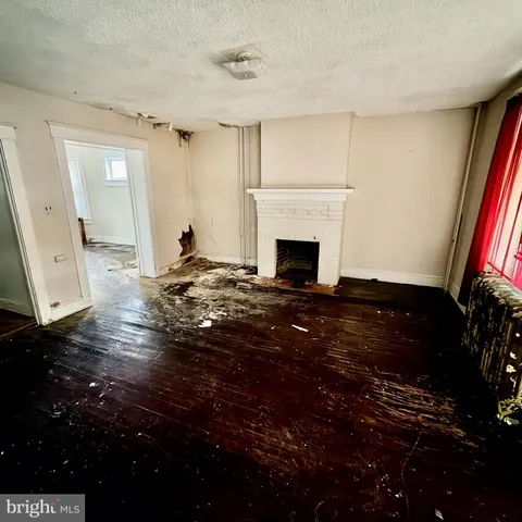 $189,000 | 26 Elmhurst Avenue, Trenton, NJ 08618