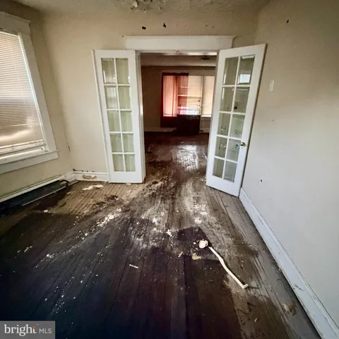 $189,000 | 26 Elmhurst Avenue, Trenton, NJ 08618