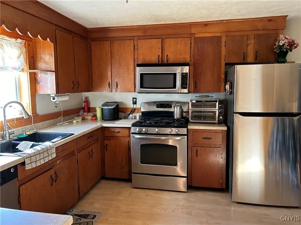 $315,000 | 7180 Glur Road, Verona, NY 13440