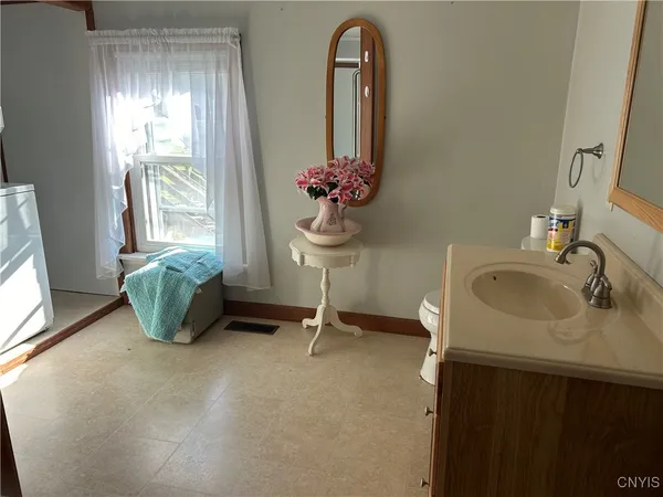$315,000 | 7180 Glur Road, Verona, NY 13440