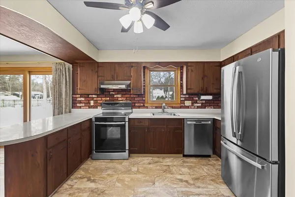 $409,000 | 452 Belair Drive, Colchester, VT 05446