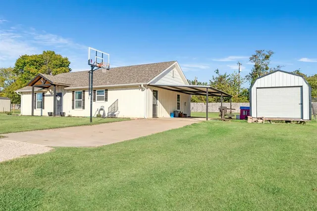 $244,000 | 134 Pr 43790 Paris Tx 75462, Paris, TX 75462