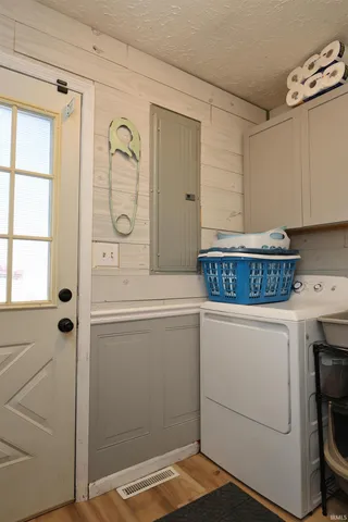 $189,900 | 1920 West Westholme Drive, Marion, IN 46952