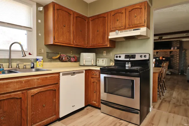 $189,900 | 1920 West Westholme Drive, Marion, IN 46952