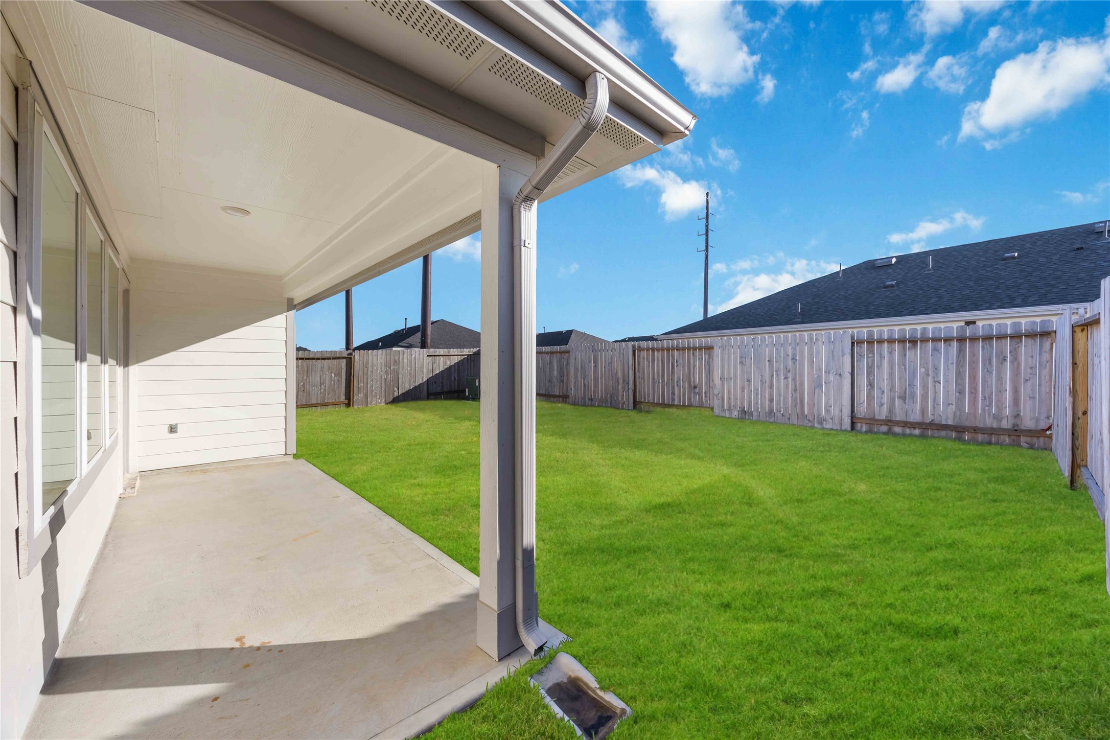 3719 Lanercost Lane Fulshear, TX 77441 - Photo 32 of 43 a view of backyard with green space