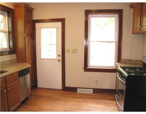315 Castlegate Road Forest Hills, PA 15221 - Photo 8 of 18 Kitchen.