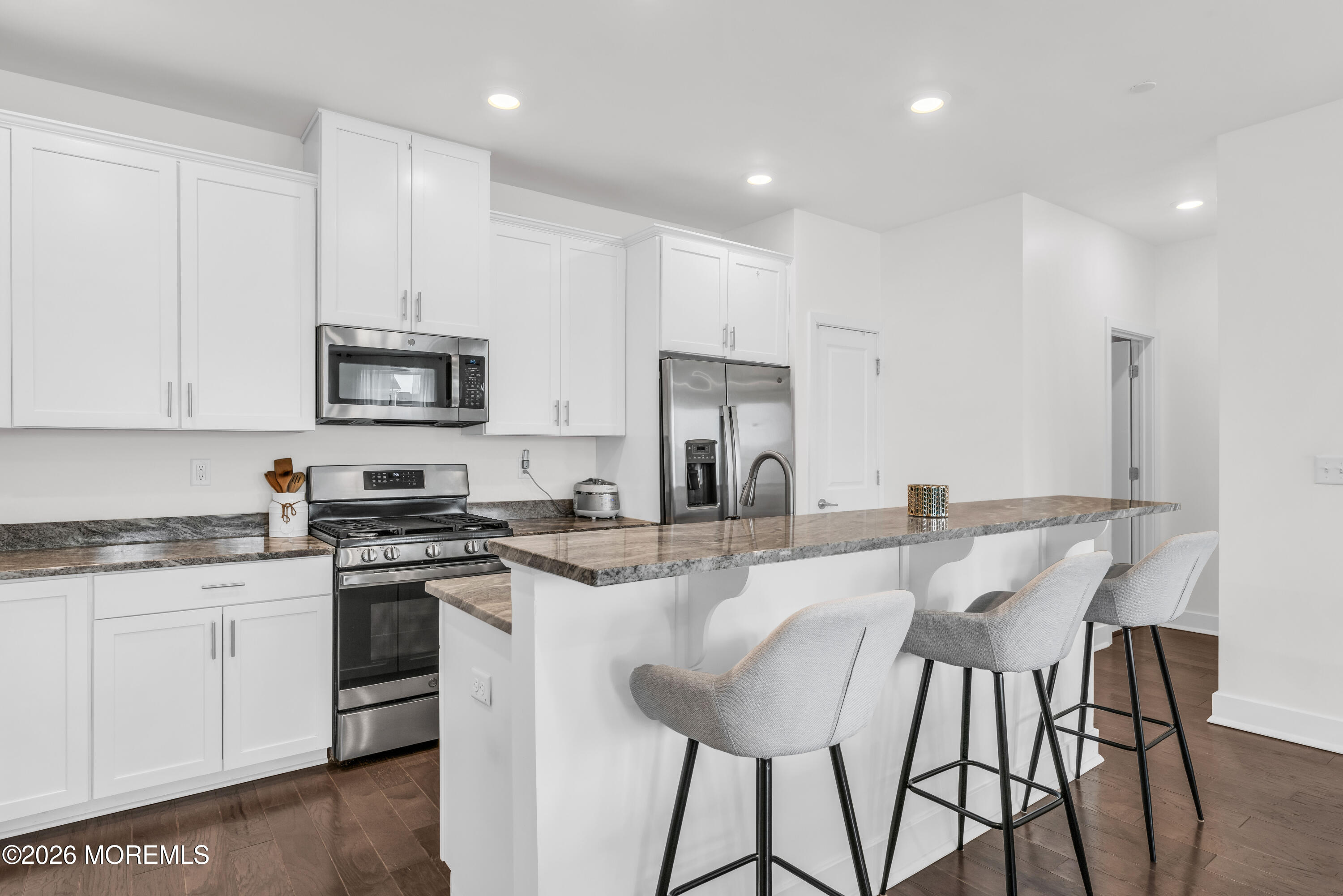 51 Midway Road North Tinton Falls, NJ 07724 - Photo 10 of 35 photos_high_resolution_HOM00906 - Copy -
