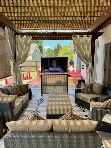 $839,900 | 801 Thomas Avenue, Chickamauga, GA 30707