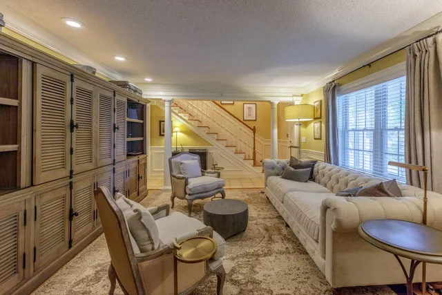 $839,900 | 801 Thomas Avenue, Chickamauga, GA 30707