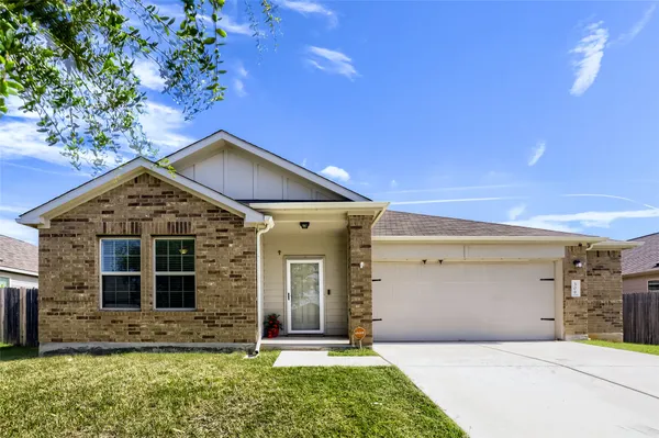 $2,300 | 309 Colthorpe Lane, Hutto, TX 78634