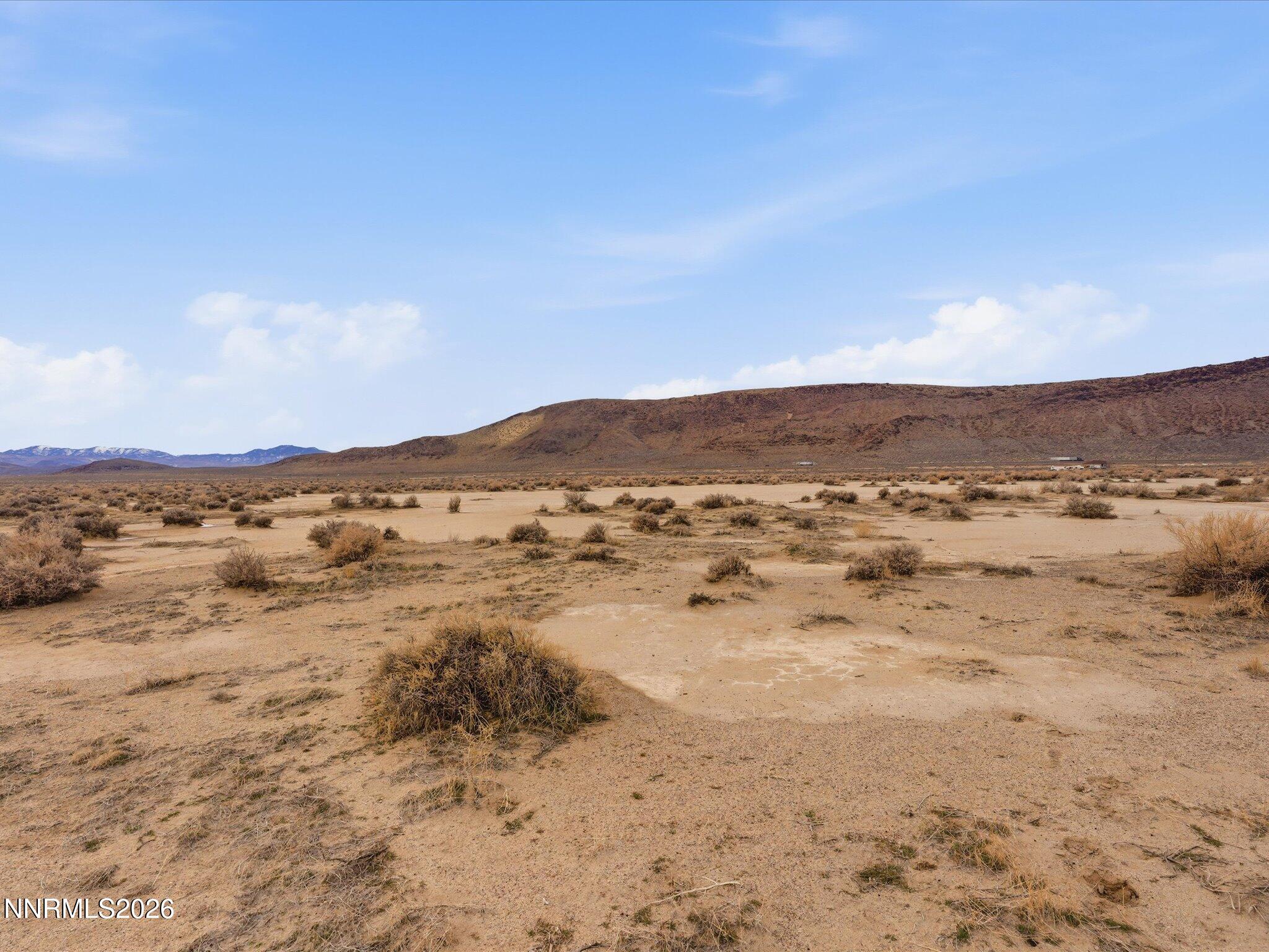 9035 Vía Segundo Silver Springs, NV 89429 - Photo 11 of 30 21-Edge of property looking W