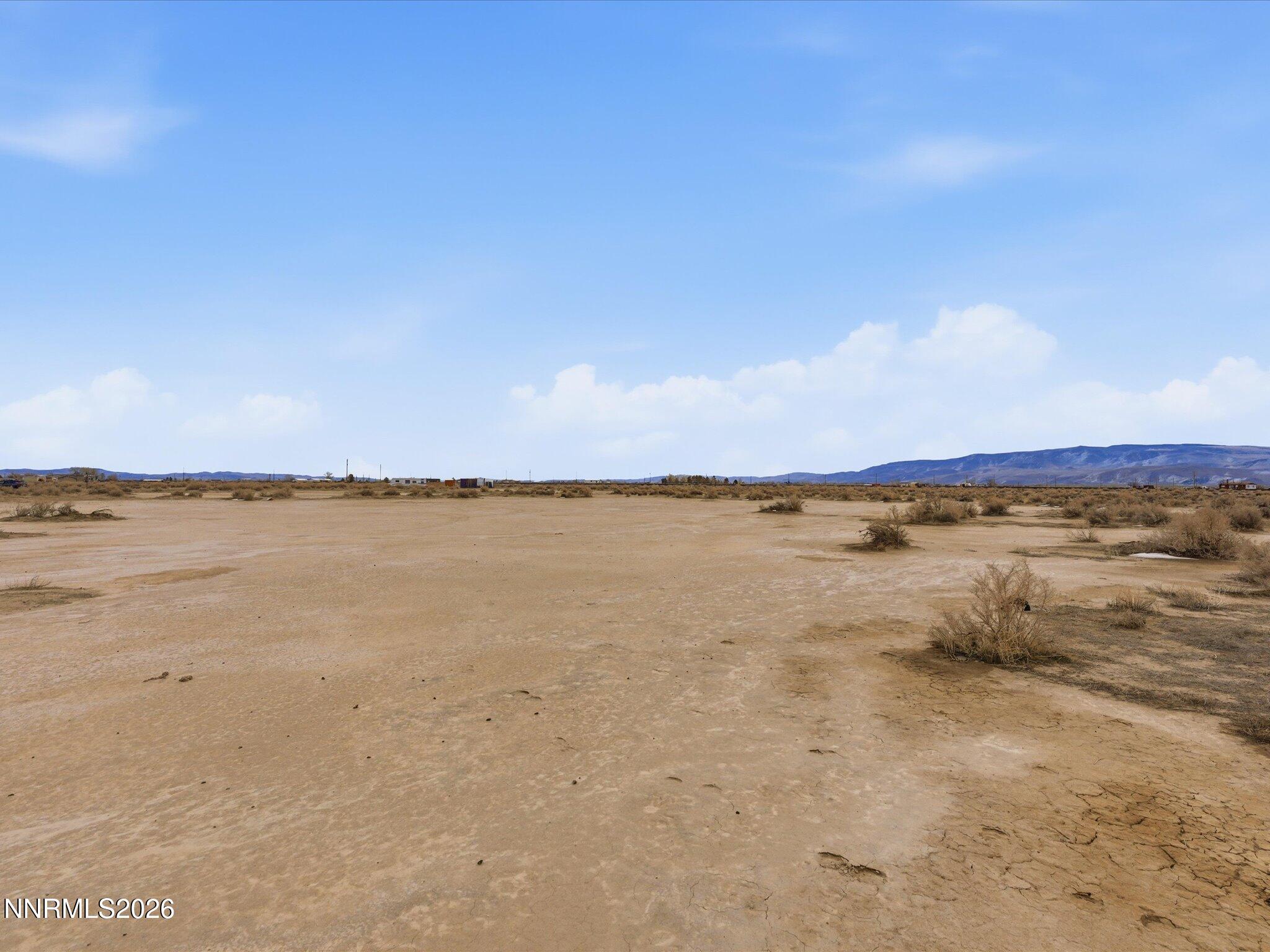 9035 Vía Segundo Silver Springs, NV 89429 - Photo 21 of 30 27-Middle of property looking S
