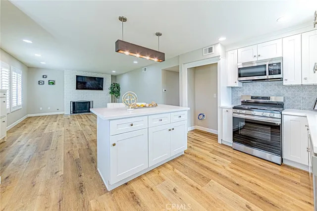 $618,000 | 15510 Williams Street, Unit F, Tustin, CA 92780