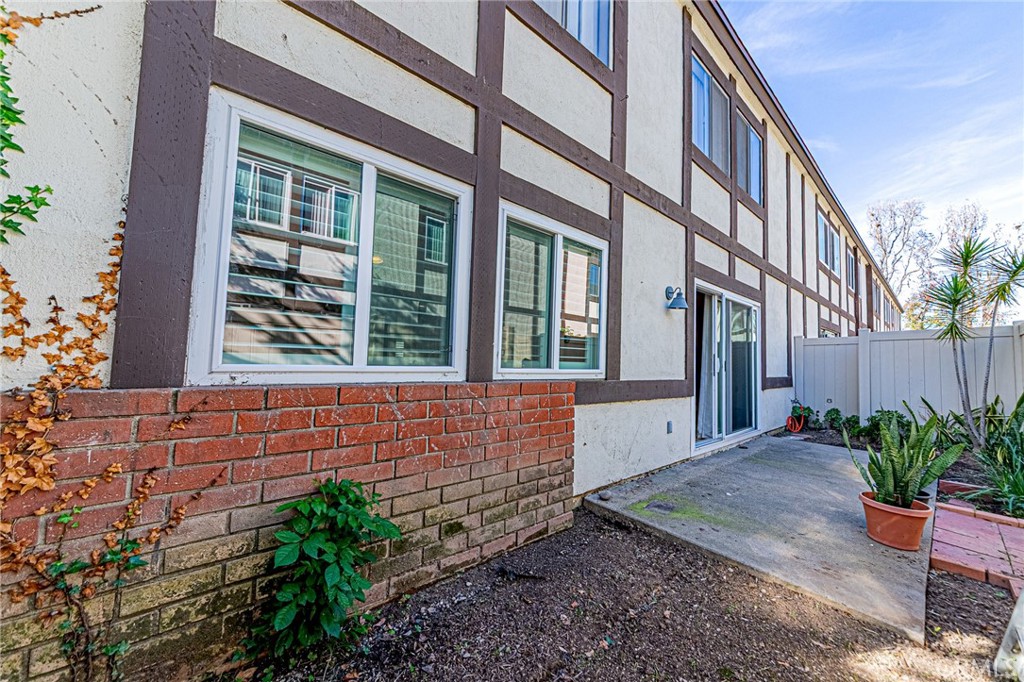 15510 Williams Street, Unit F Tustin, CA 92780 - Photo 24 of 34