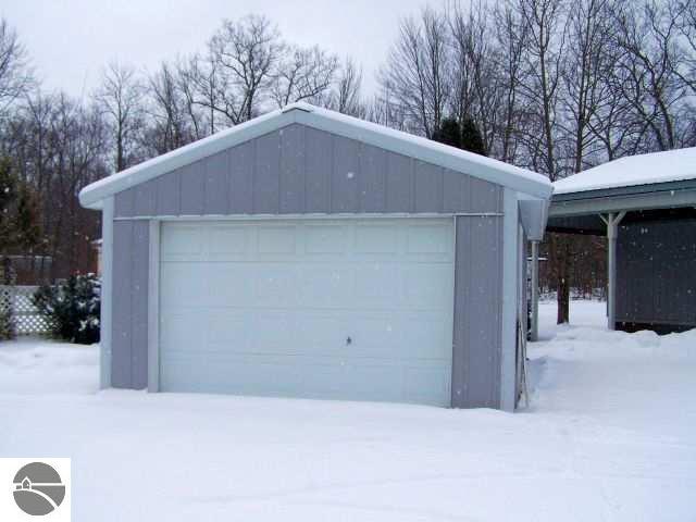 9861 West 30 Road Harrietta, MI 49638 - Photo 3 of 11 1722934-2.JPG