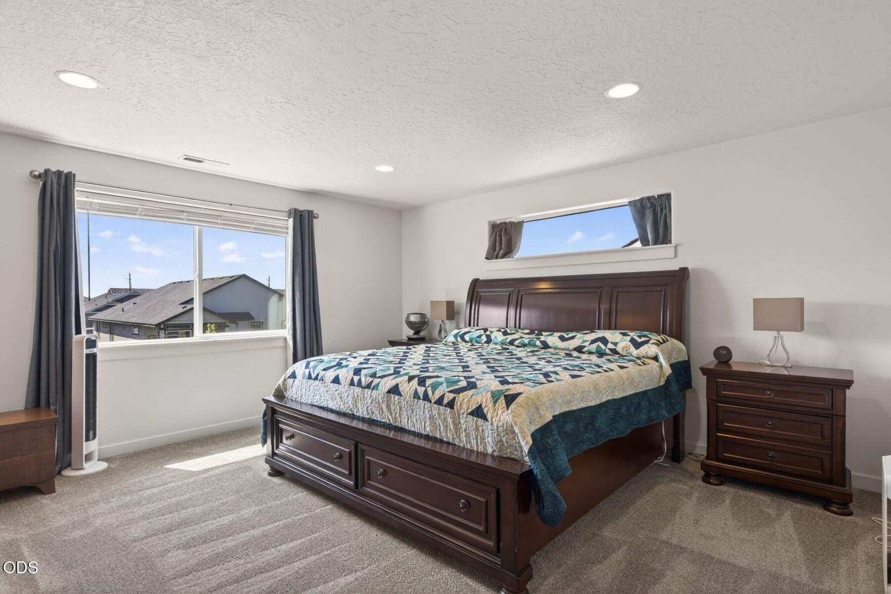 3461 Northwest 9th Street Redmond, OR 97756 - Photo 15 of 42