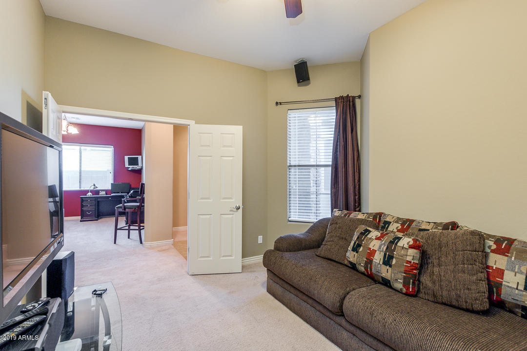 17674 West Verdin Road Goodyear, AZ 85338 - Photo 11 of 55 31-Verdin