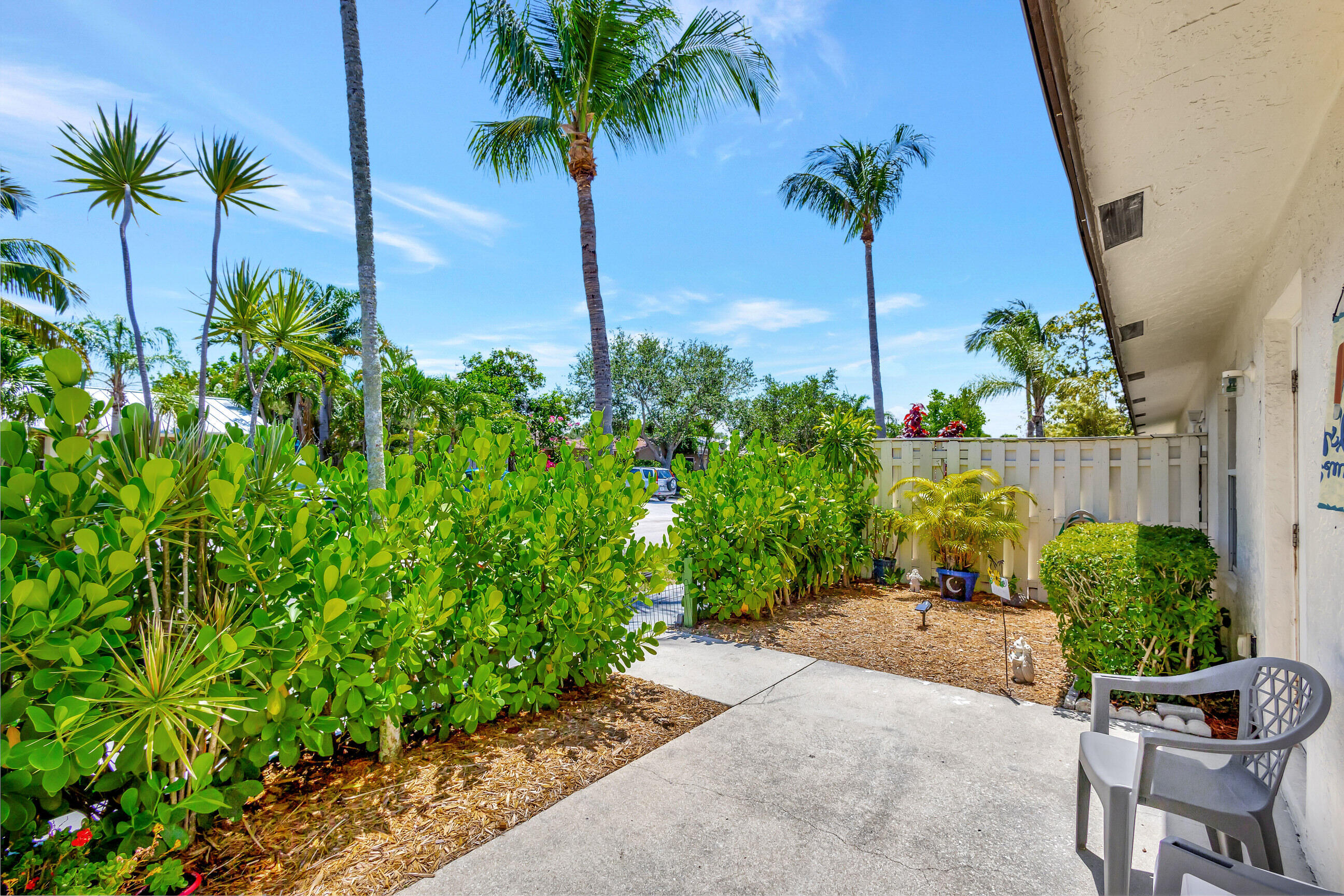 1919 Doffer Lane Juno Ridge, FL 33408 - Photo 1 of 24 20240523194647172838000000-o