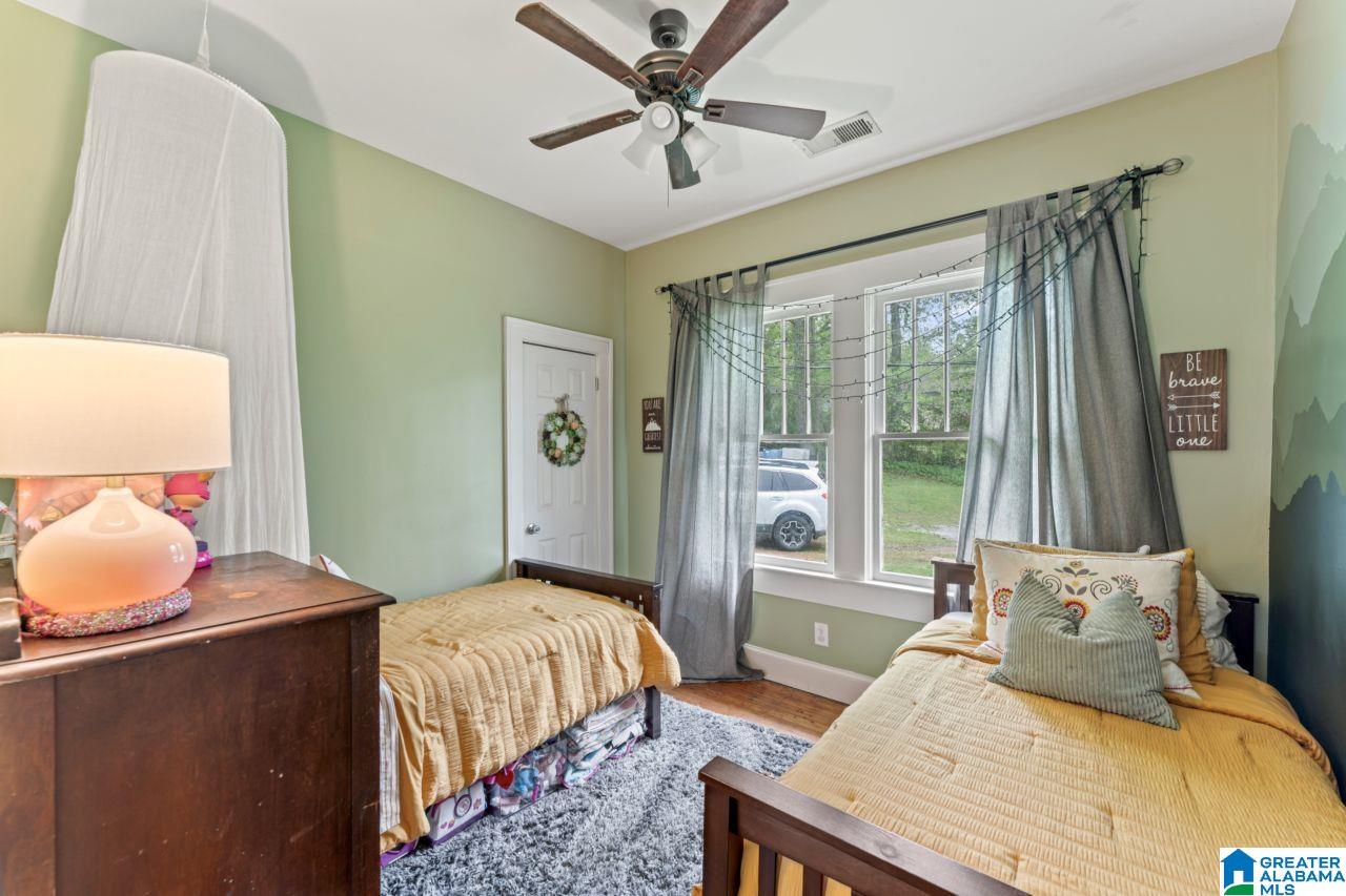 1015 Gene Reed Road Birmingham, AL 35235 - Photo 13 of 31