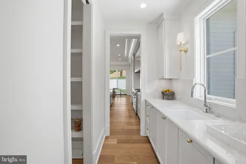 $4,795,000 | 5840 Hilldon Street, McLean, VA 22101