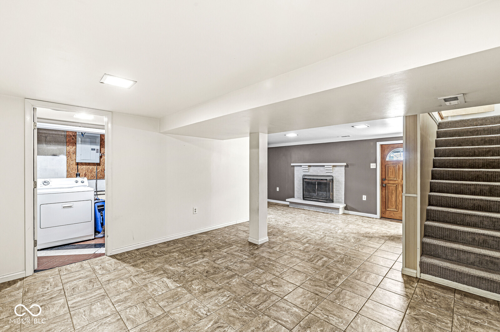 7039 Combs Road Indianapolis, IN 46237 - Photo 19 of 27 Gallery Image 19