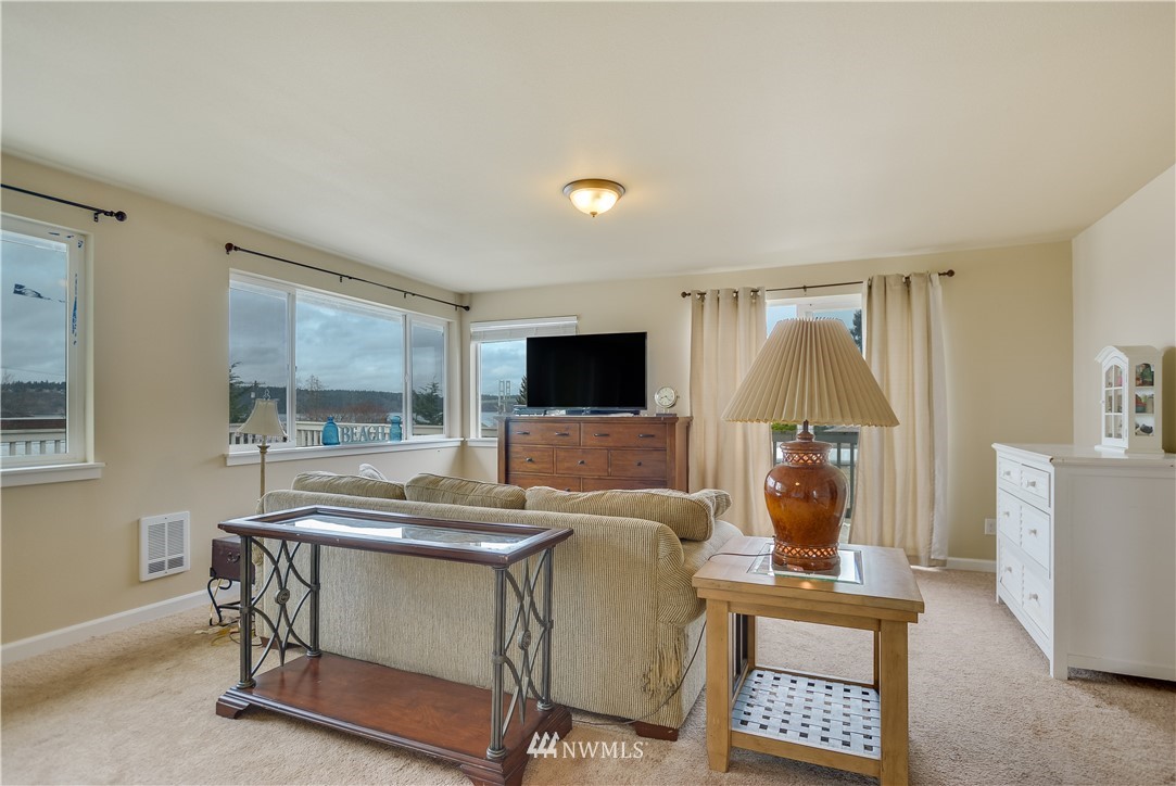 1546 South Walters Road Tacoma, WA 98465 - Photo 11 of 22