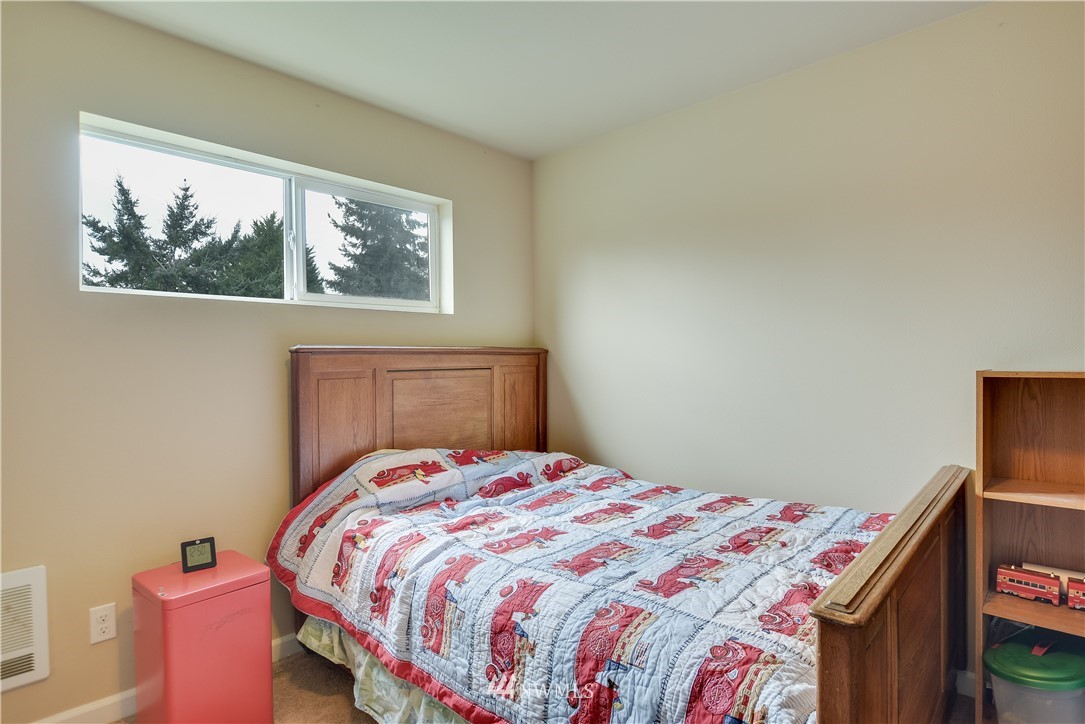 1546 South Walters Road Tacoma, WA 98465 - Photo 14 of 22