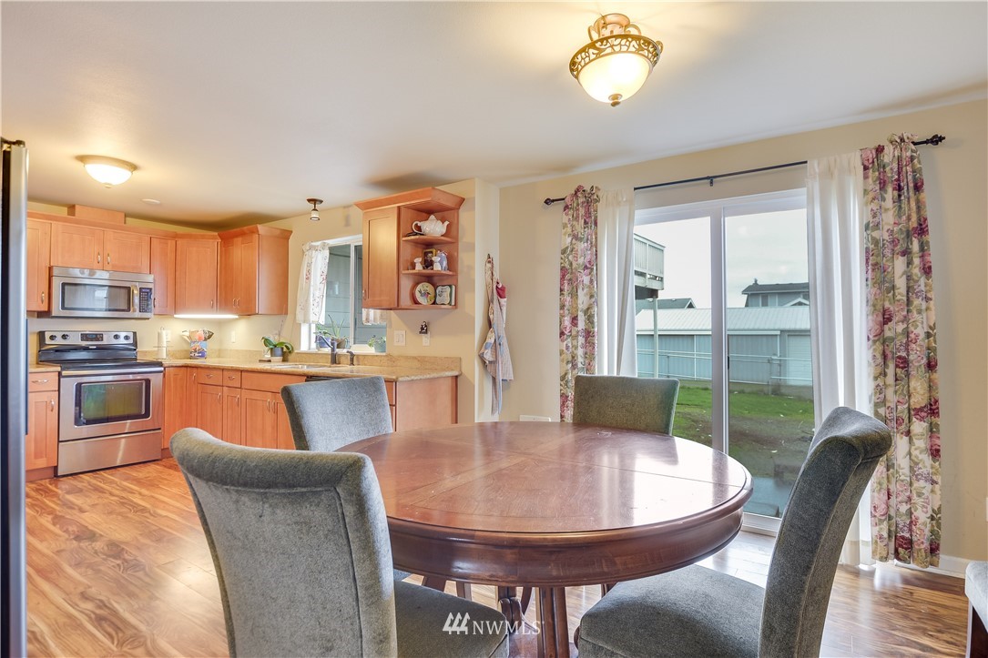 1546 South Walters Road Tacoma, WA 98465 - Photo 7 of 22
