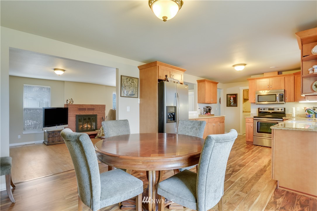 1546 South Walters Road Tacoma, WA 98465 - Photo 9 of 22